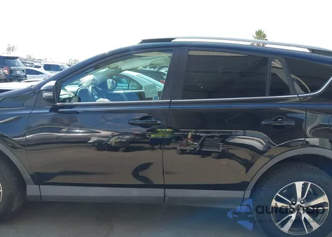 2017 Toyota Rav4 Xle из США, поврежденный, VIN 2T3WFREV3HW374675